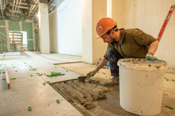 Top raisons d'engager un carreleur à Annecy pour vos travaux